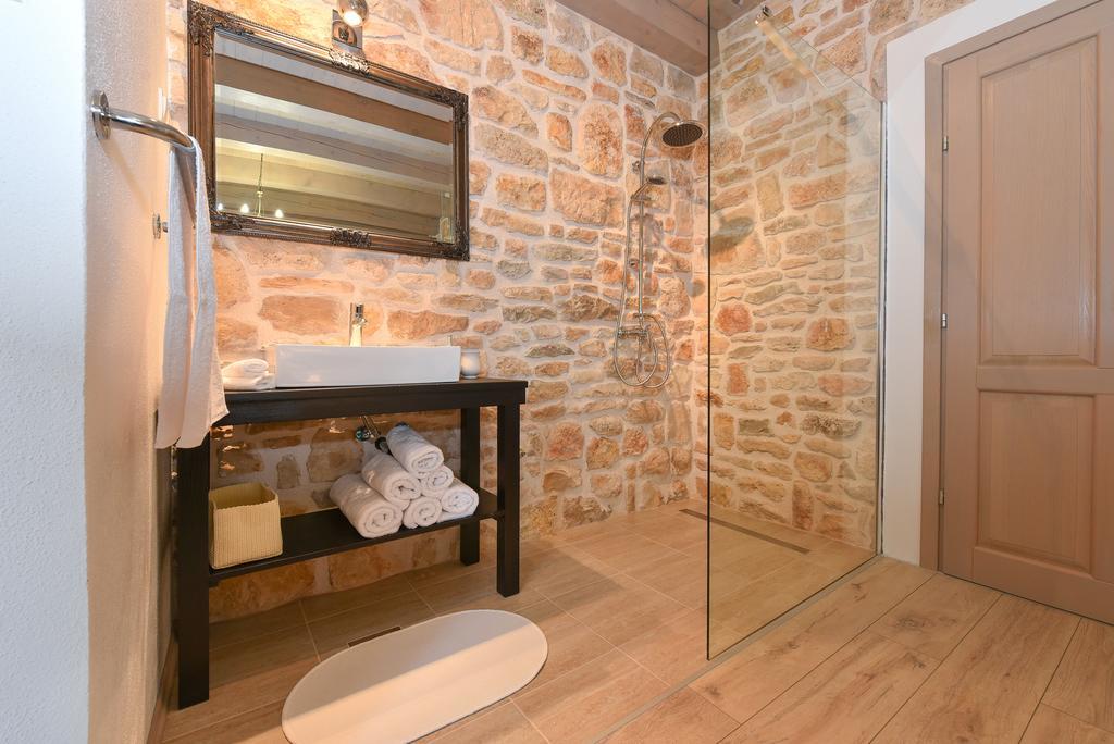 Vila Rural House Kod Slapa Bogatić Exteriér fotografie