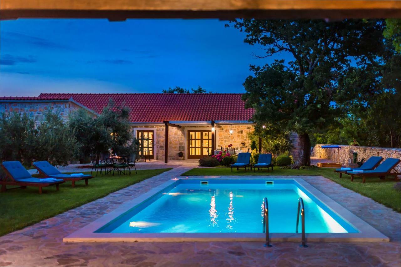 Vila Rural House Kod Slapa Bogatić Exteriér fotografie
